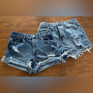 2 pairs of Garage shorts